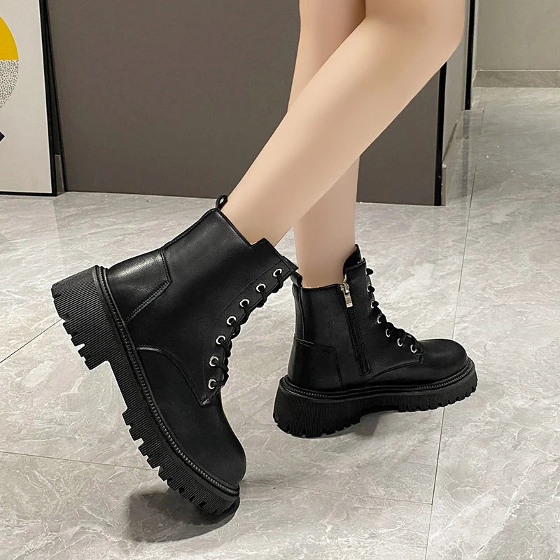 Winter Thicken Plush Ankle Boots Women 2023 New Warm Pu Leather Snow Boots Woman Black Winter Lace-Up Flat Heels Cotton Shoes