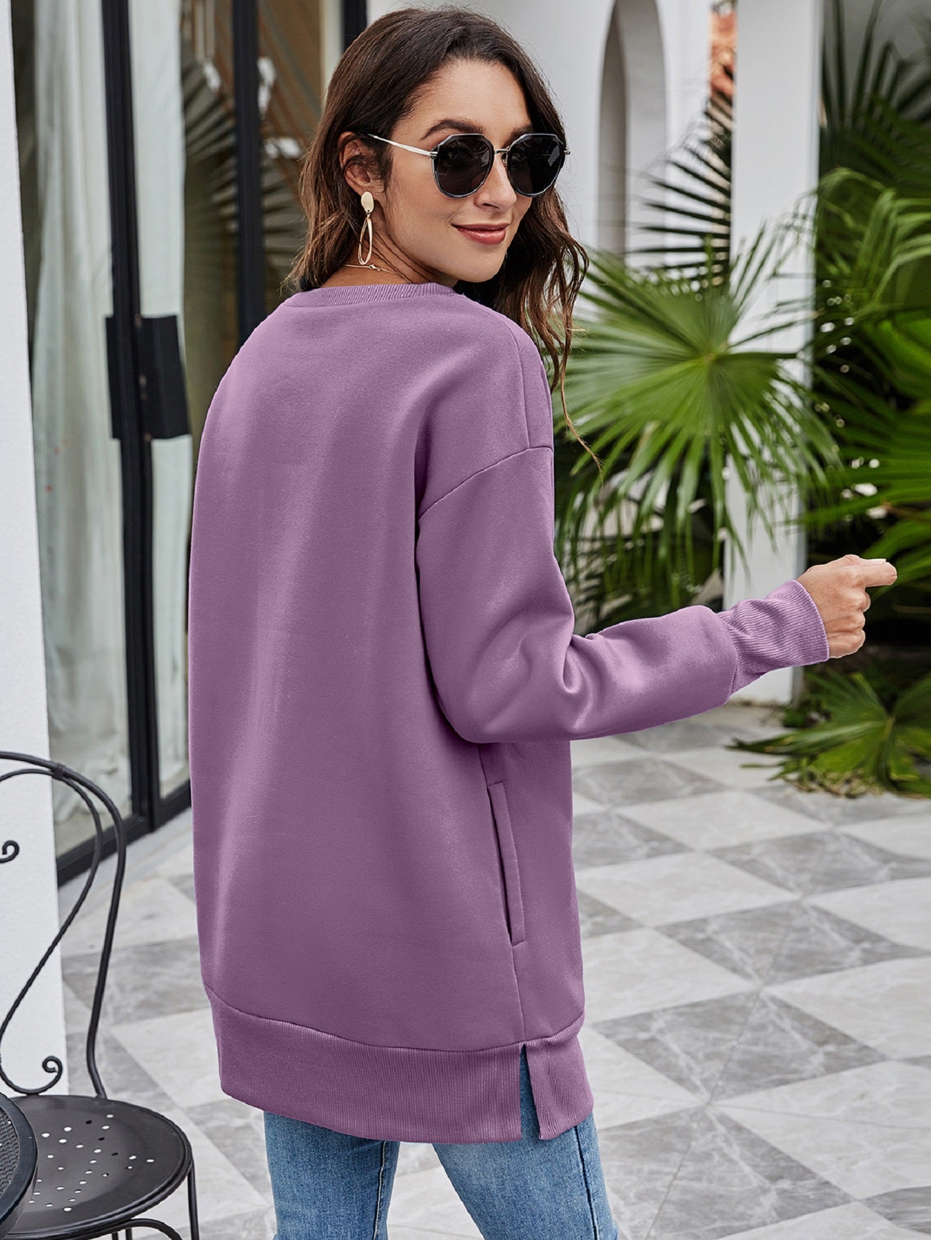 Sudadera con hombros caídos y estampado de árbol de Navidad