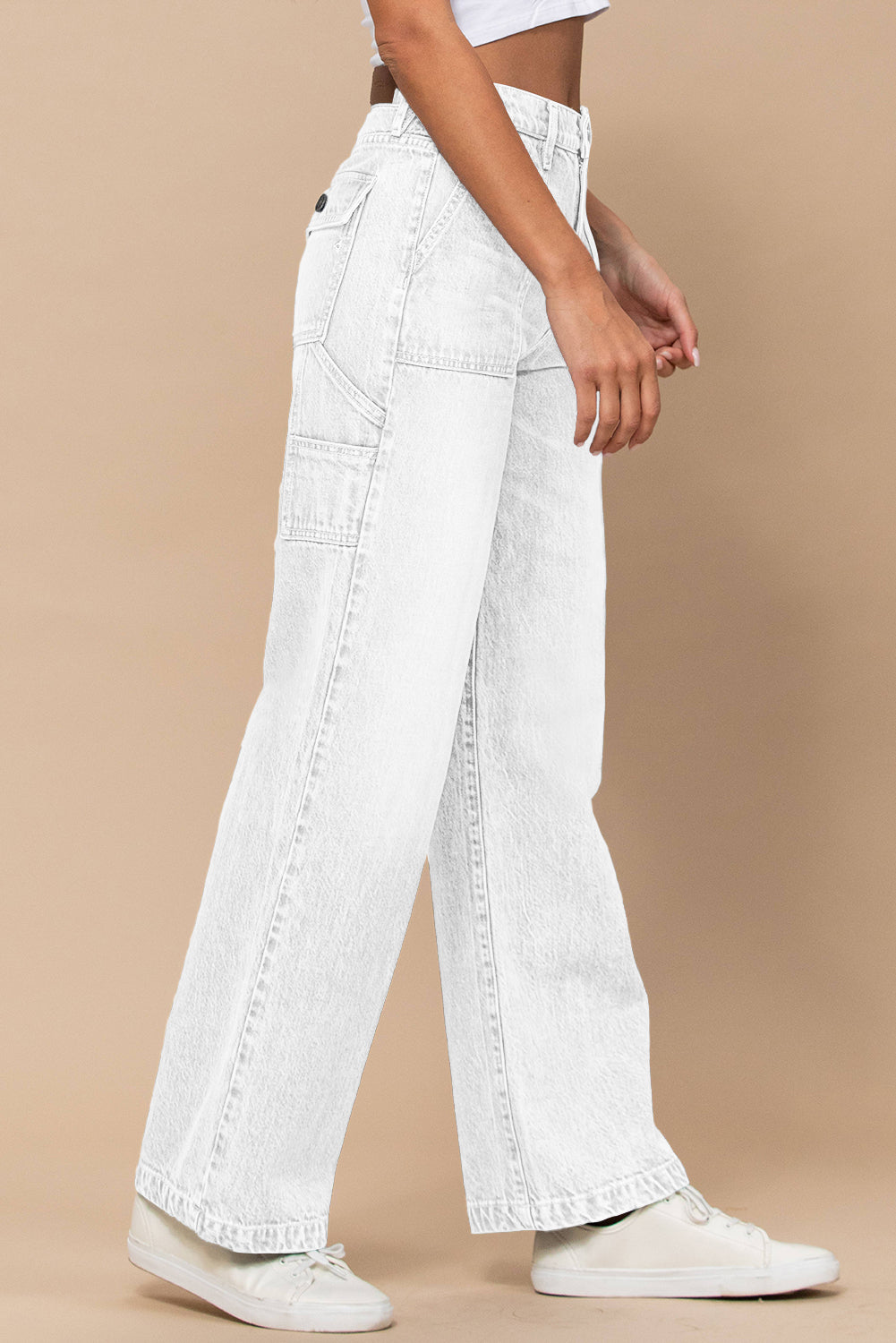 Vaqueros anchos con bolsillo con solapa y cintura alta blancos