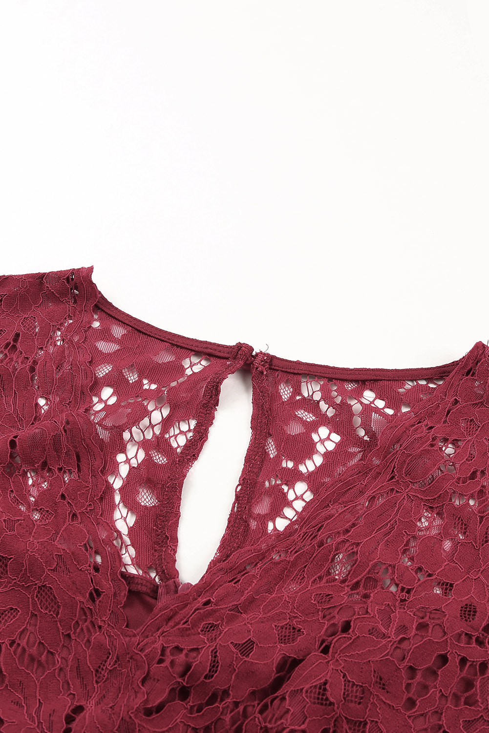 Vestido largo encaje festoneado cuello en V mangas 3/4 tul plisado plus rojo fuego