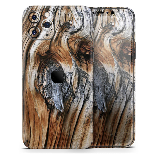 Raw Aged Knobby Wood // Skin-Kit compatible with the Apple iPhone 14,