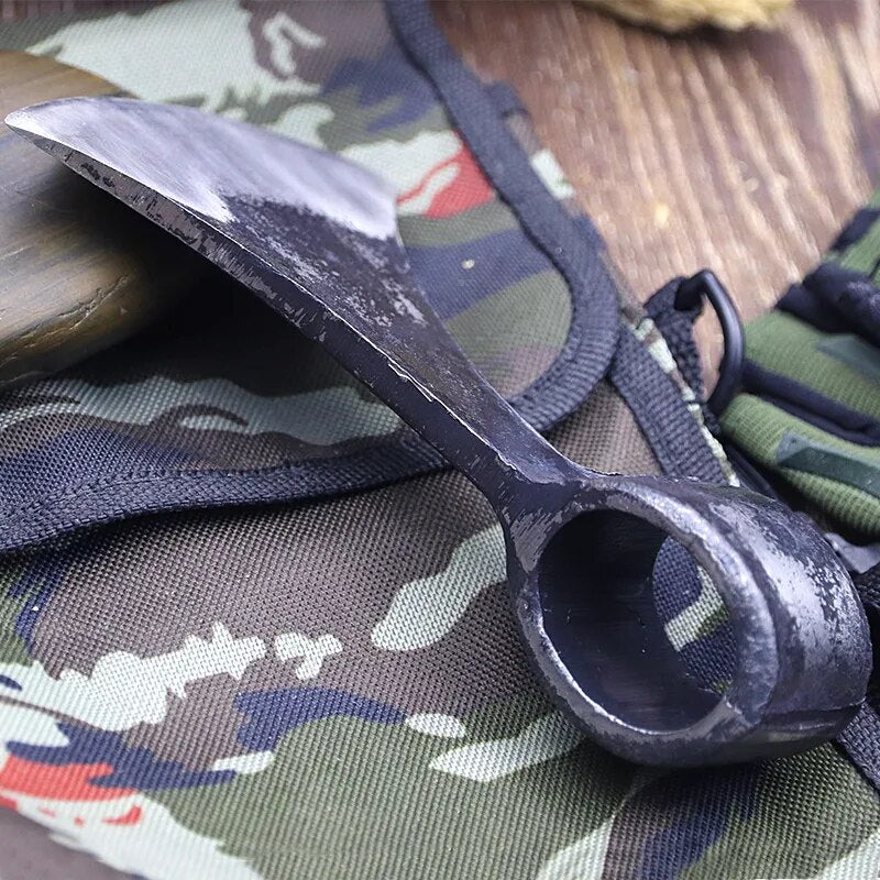 High carbon steel hand forged axe household tree chopping firewood axe multifunctional mountain cutting woodworking axe