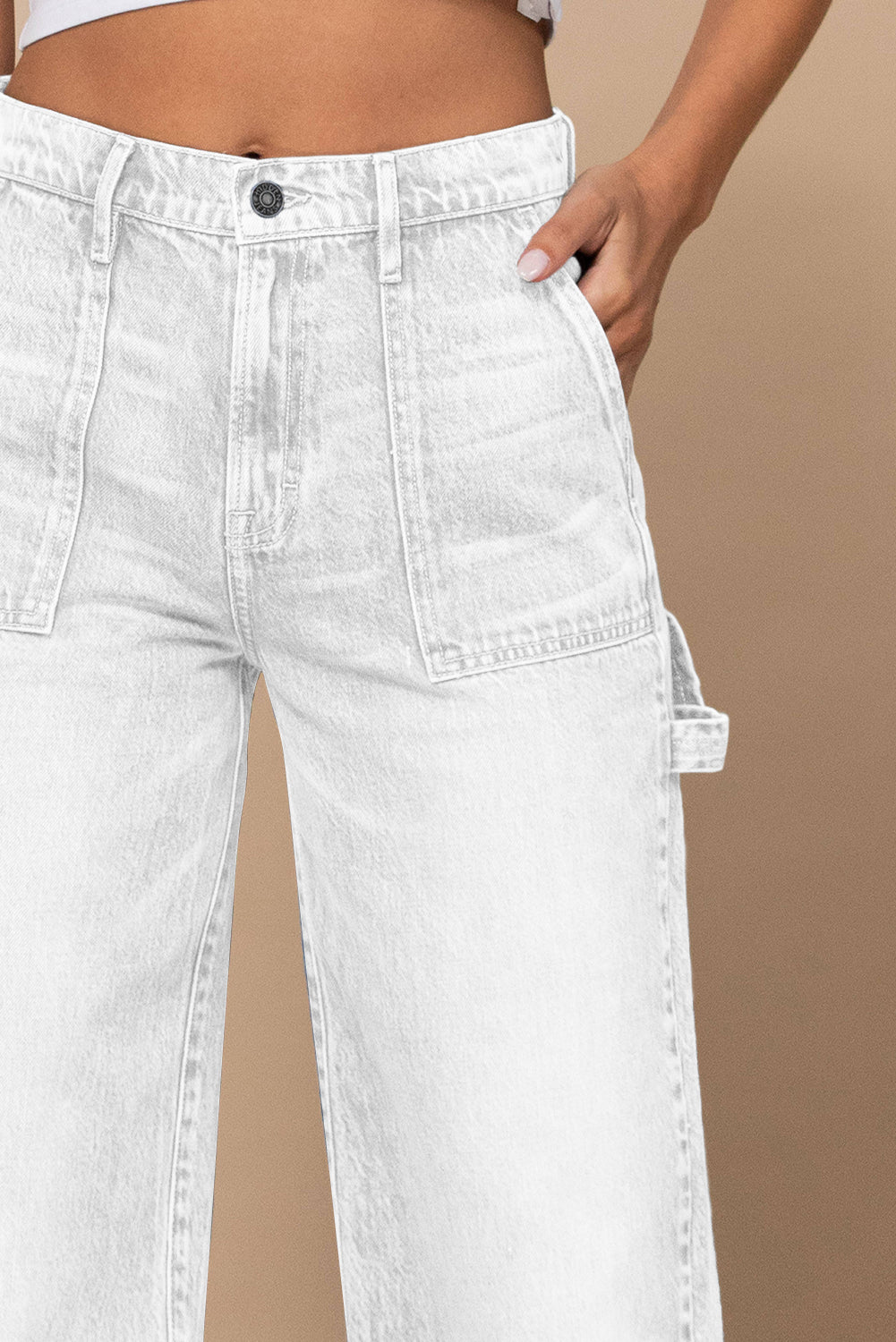 Vaqueros anchos con bolsillo con solapa y cintura alta blancos